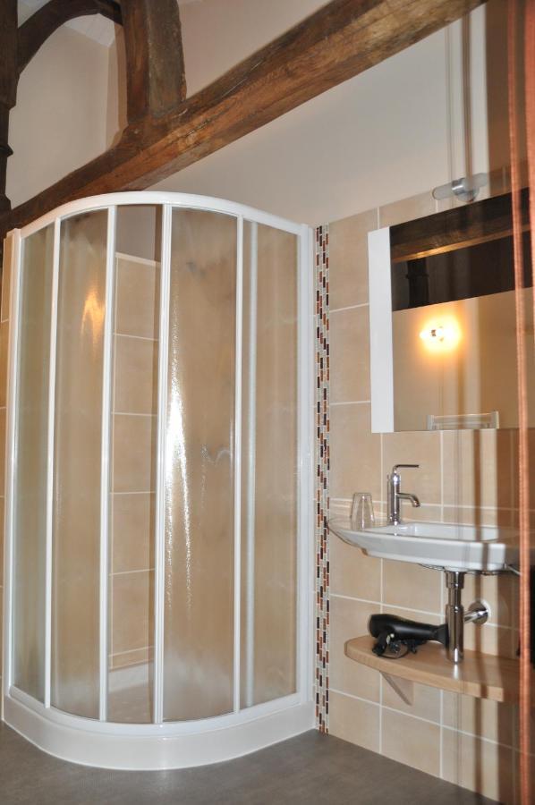 Chambres De La Porte Aux Moines Vouvant Экстерьер фото